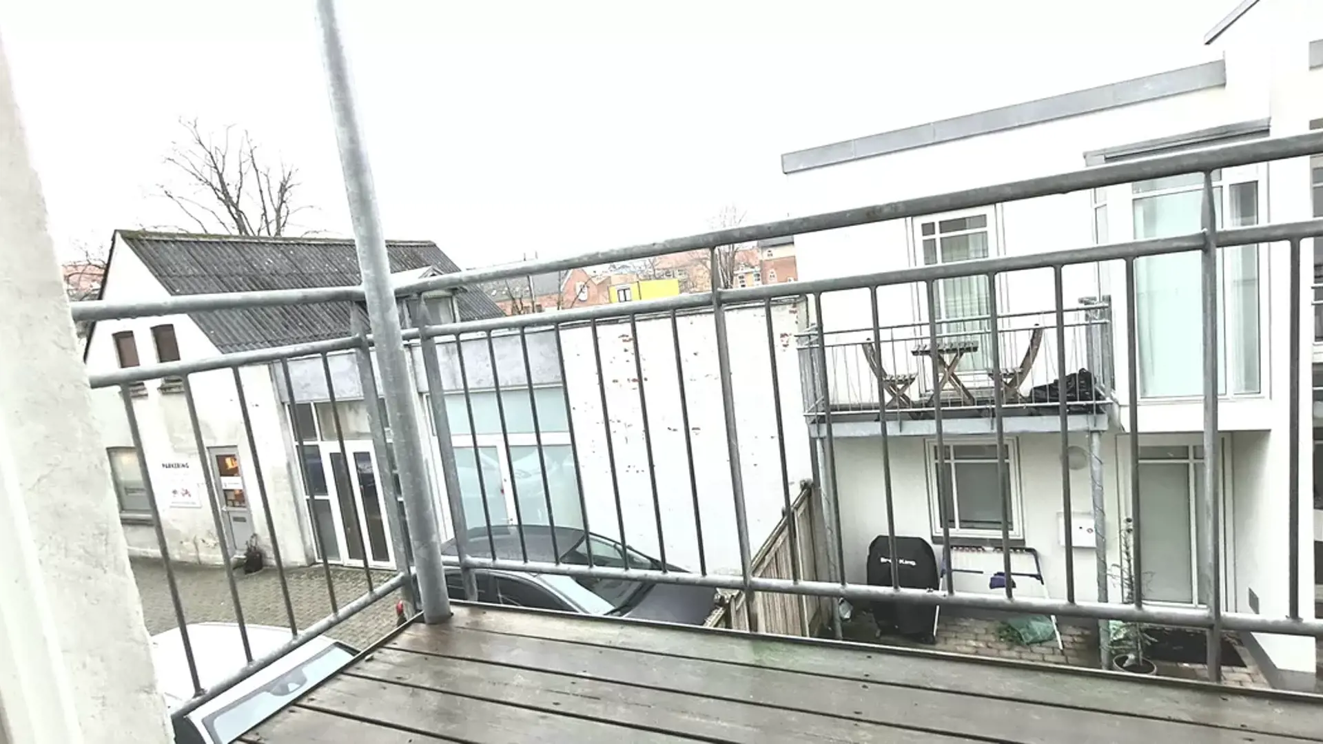 369De8928389cf83b0e1ef08c5e26390